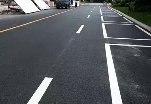 小区道路停车位交通标线 热熔反光标线划线  特制型热熔标线划线施